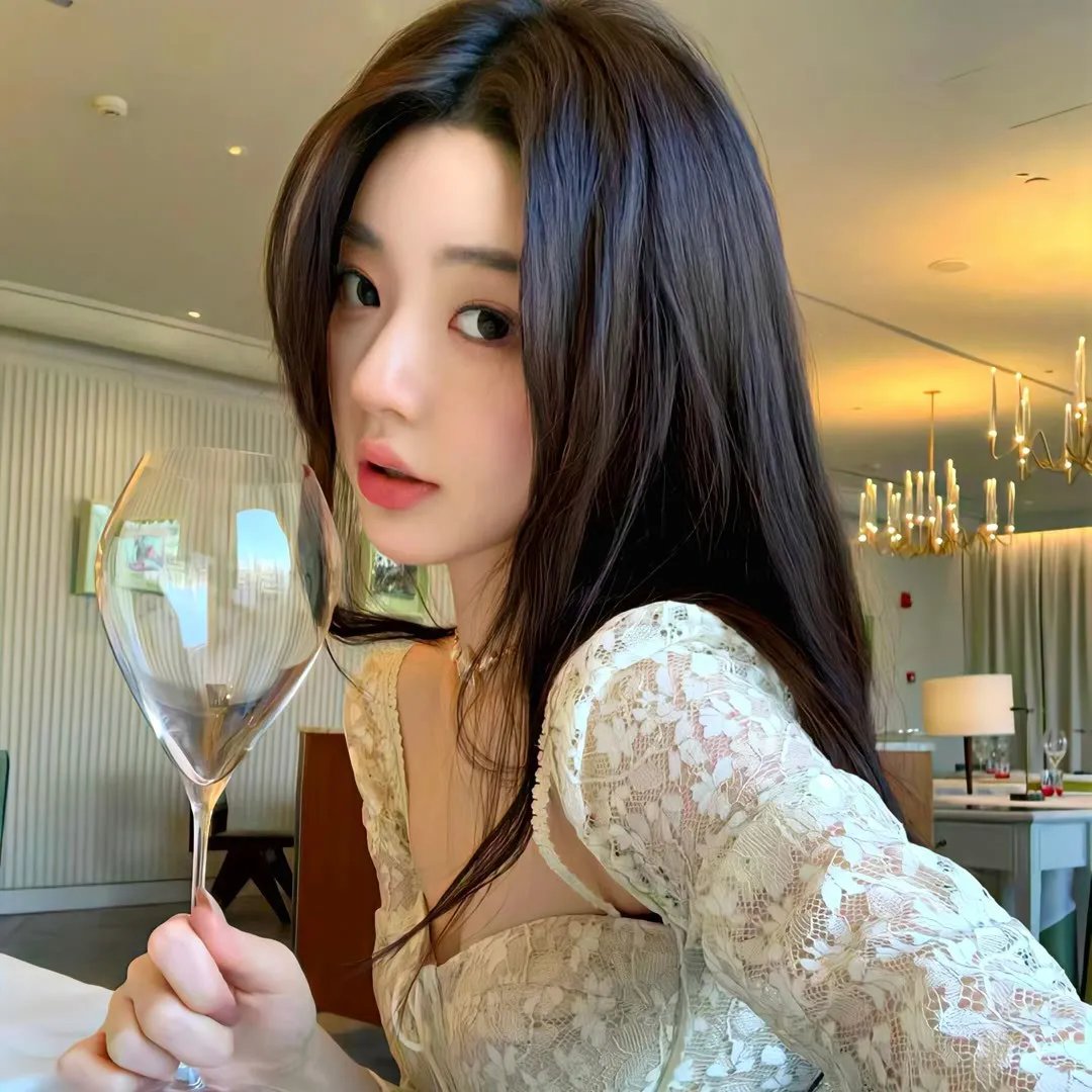 艾米丽·布莱尔的秘密